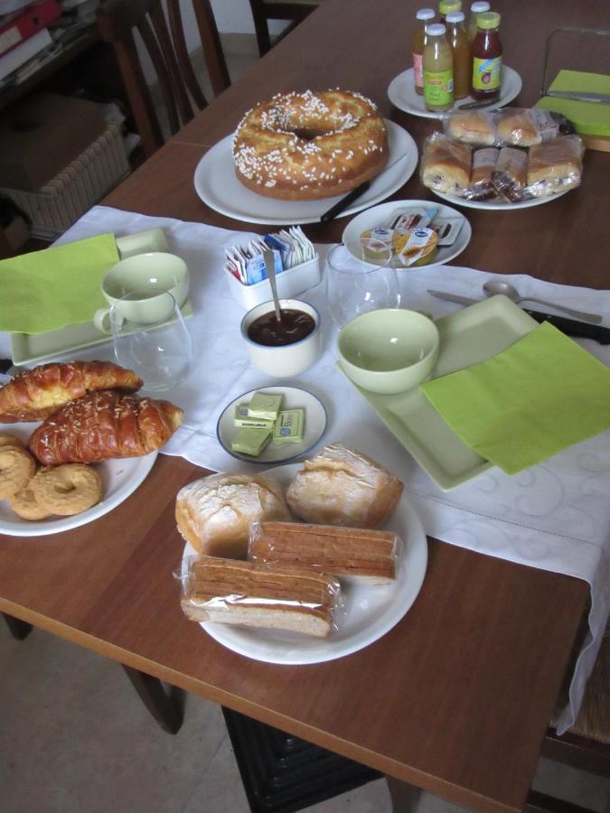 Bed and Breakfast Gli Acini Pietra dei Giorgi Exterior foto